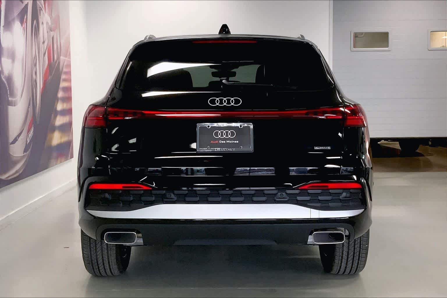 Thumbnail: 2025 Audi Q5 - 5