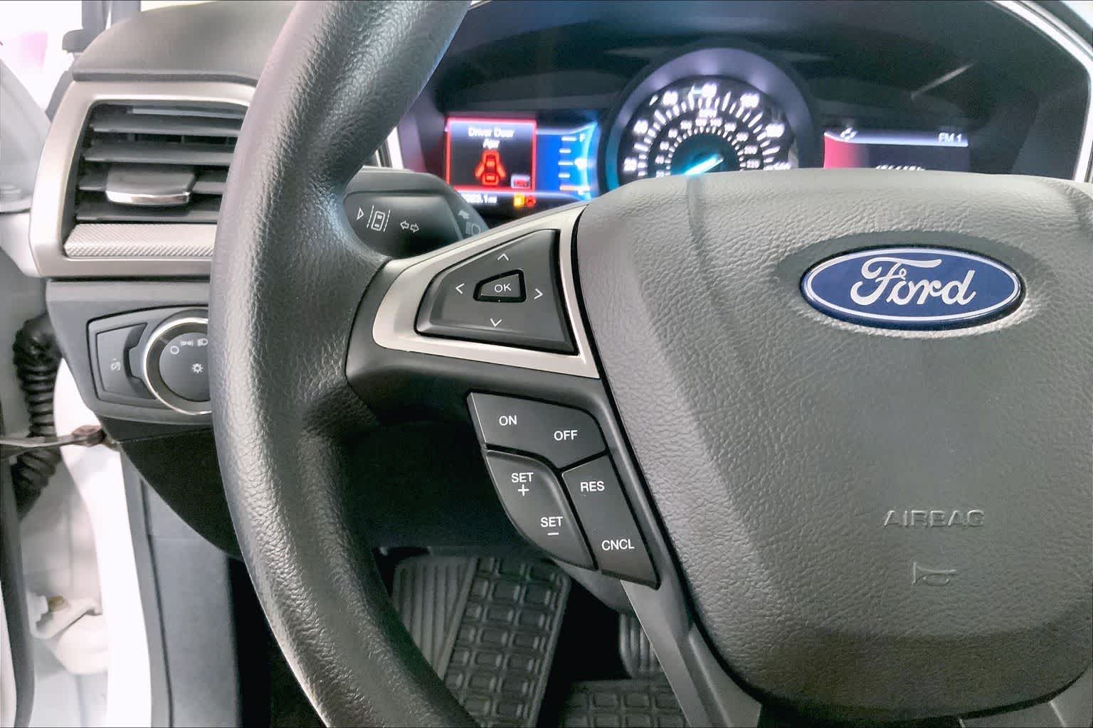 Thumbnail: 2019 Ford Fusion - 22
