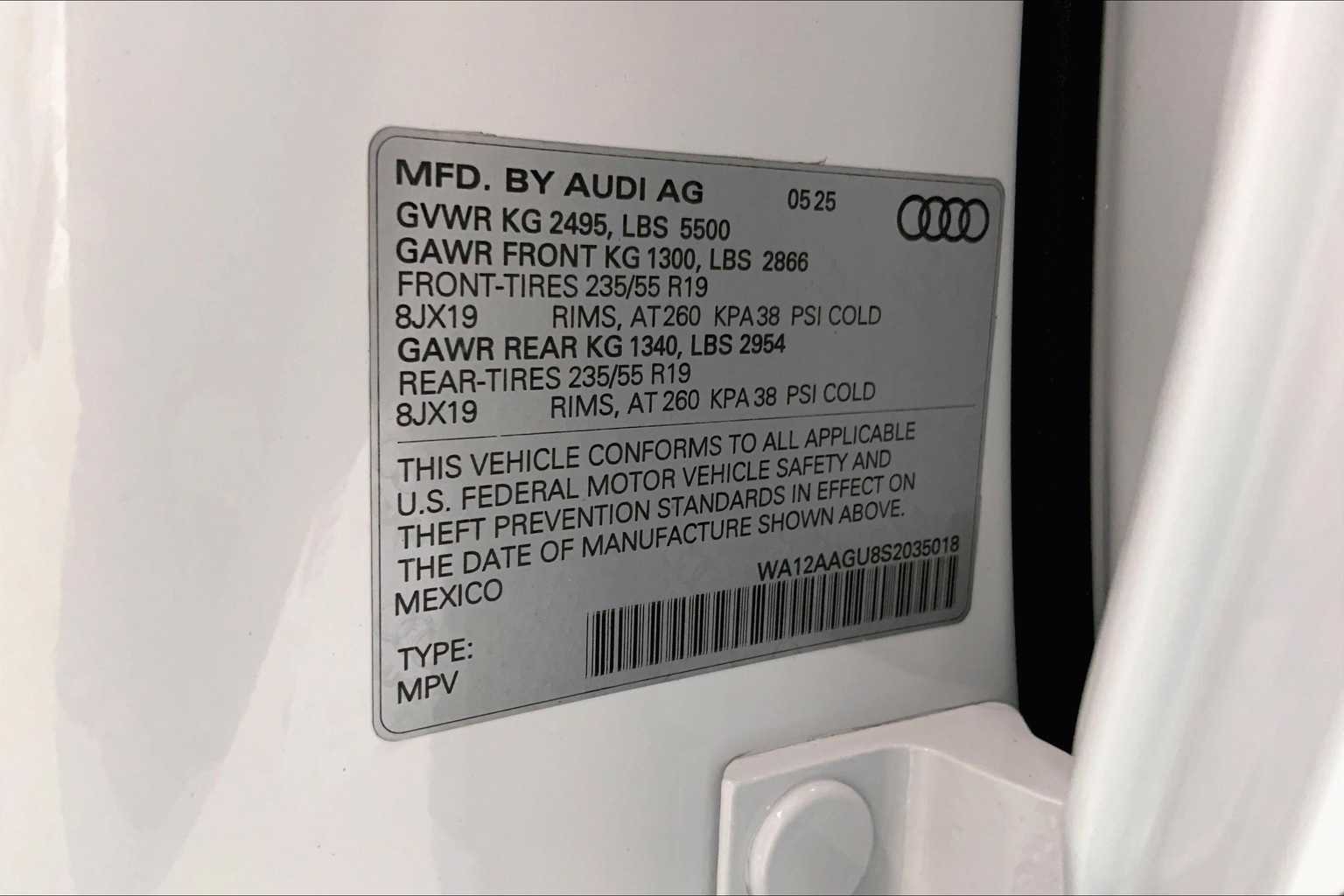 Thumbnail: 2025 Audi Q5 - 21