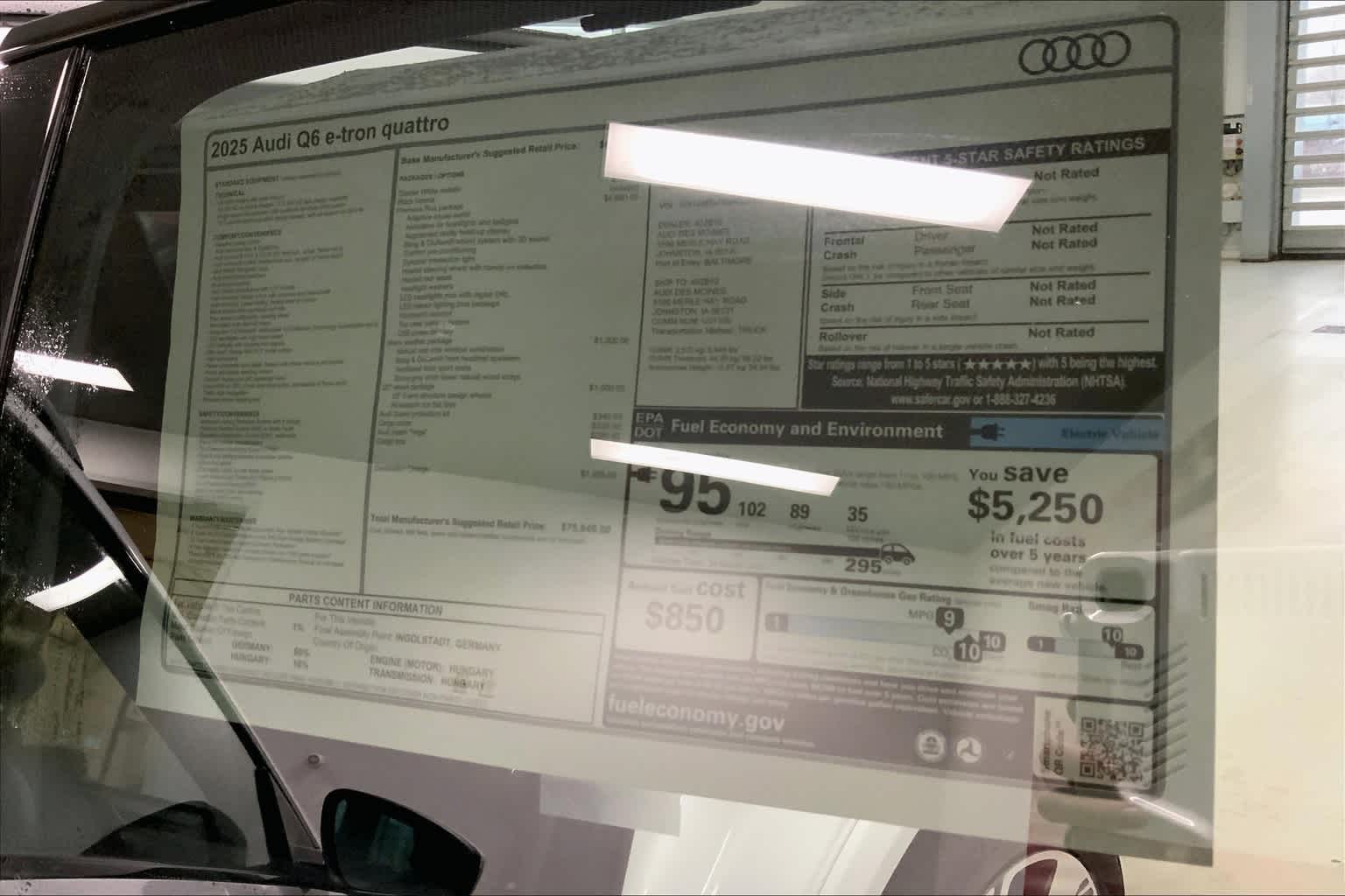 Thumbnail: 2025 Audi Q6 e-tron - 22