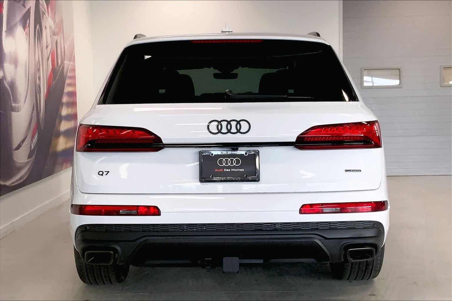 Thumbnail: 2026 Audi Q7 - 5
