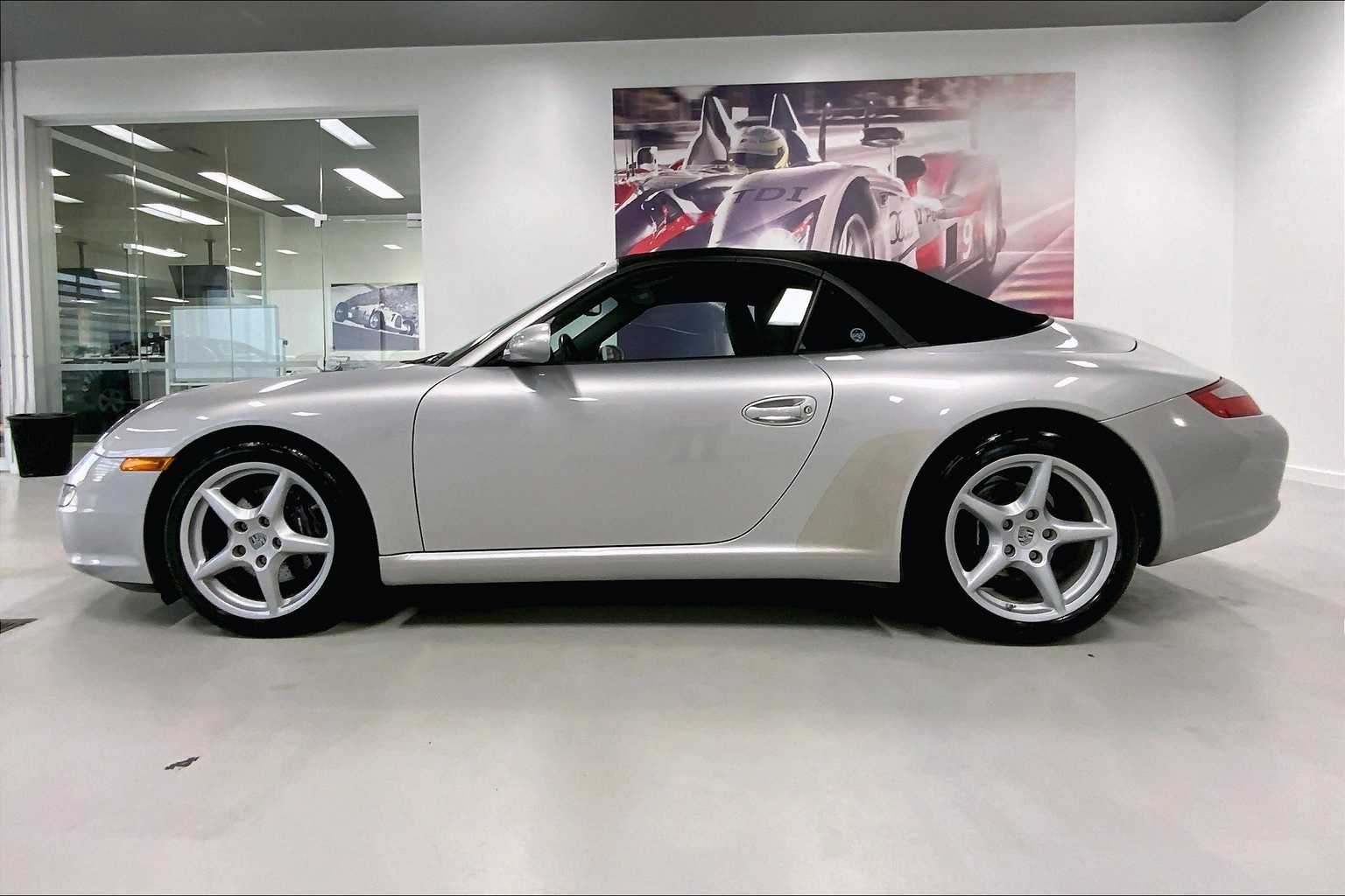 Thumbnail: 2007 Porsche 911 - 3