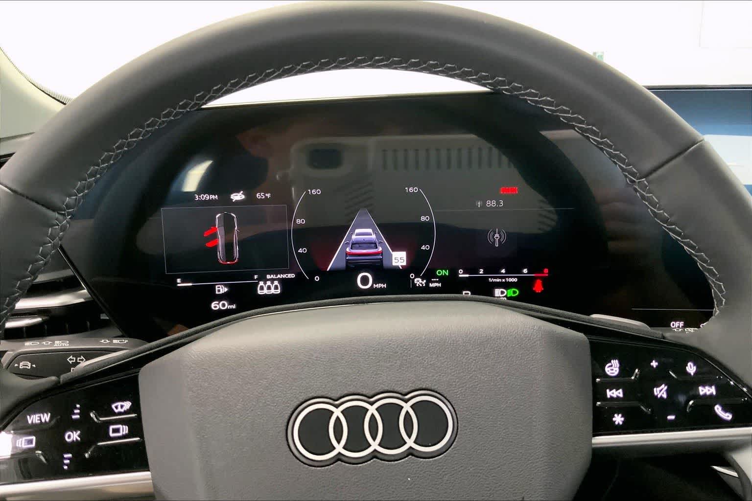 Thumbnail: 2025 Audi Q5 - 17