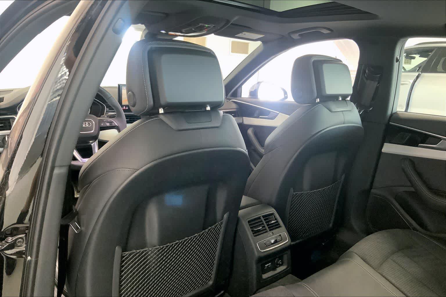 Thumbnail: 2023 Audi A4 - 10