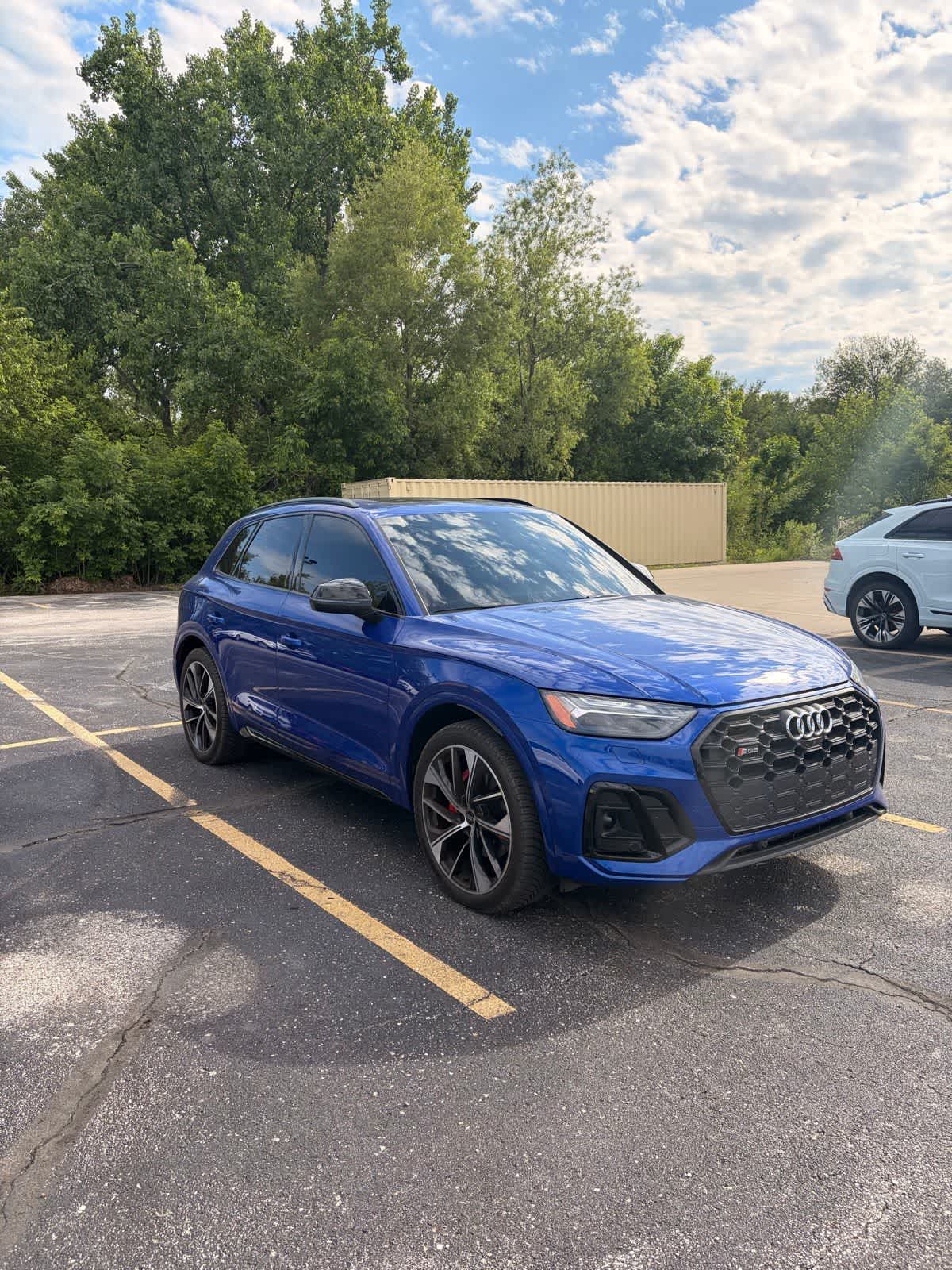 Thumbnail: 2023 Audi SQ5 - 9