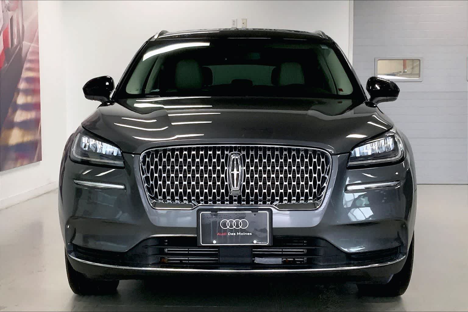 Thumbnail: 2022 Lincoln Corsair - 6