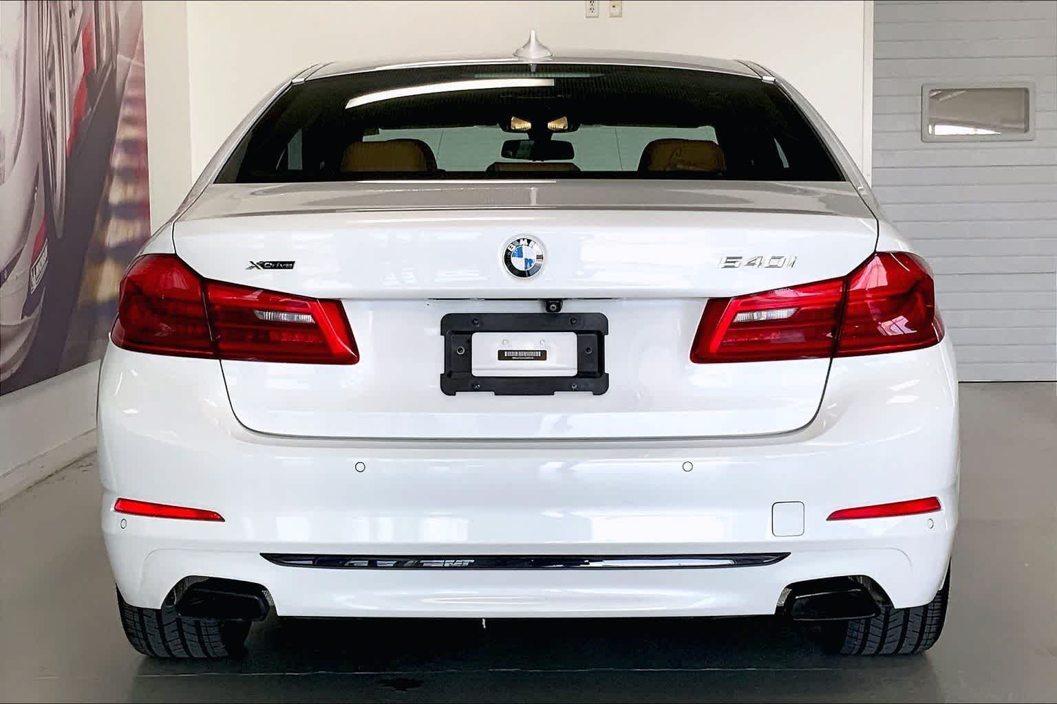 Thumbnail: 2019 BMW 5 Series - 5