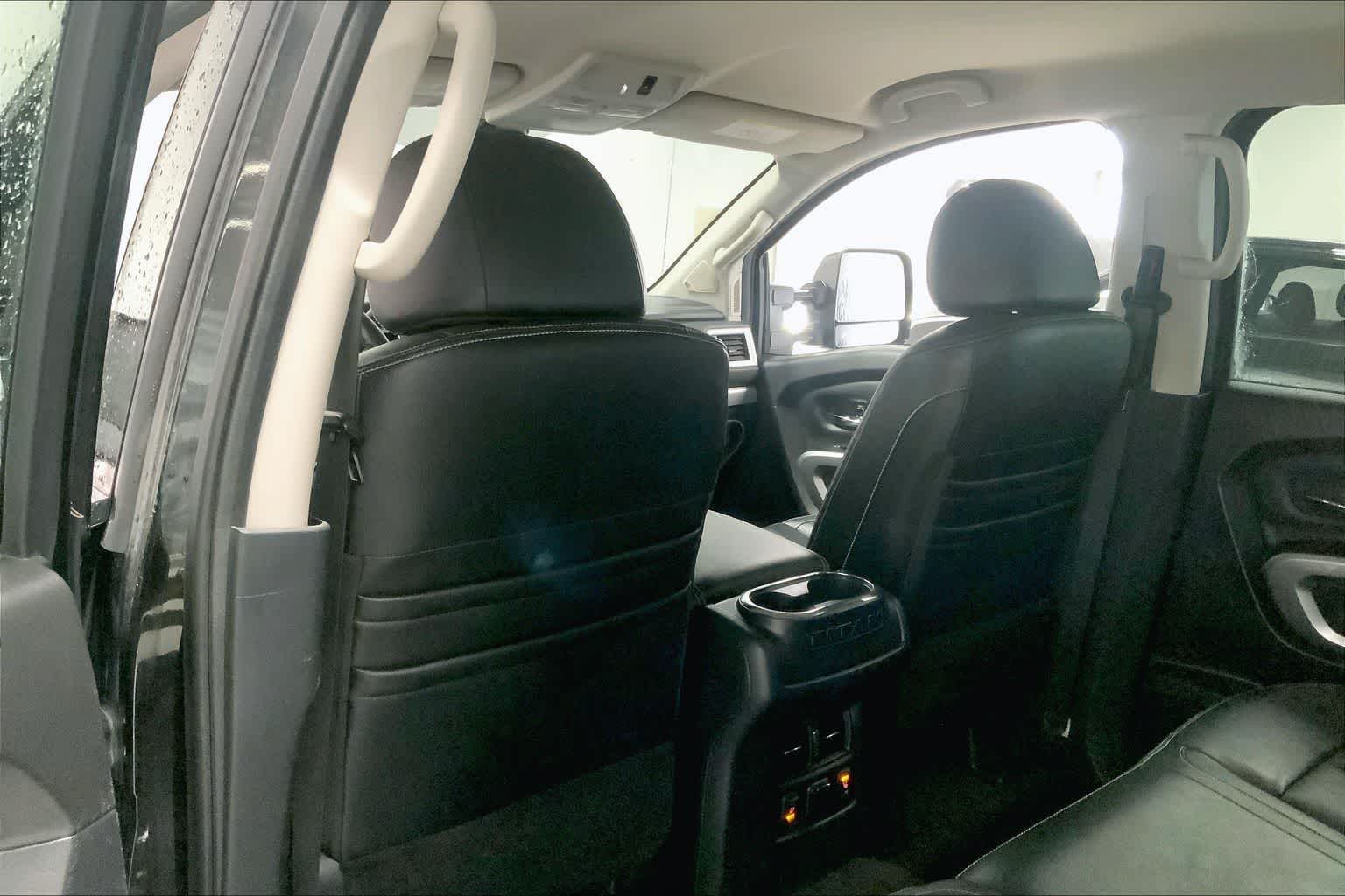 Thumbnail: 2017 Nissan Titan - 9