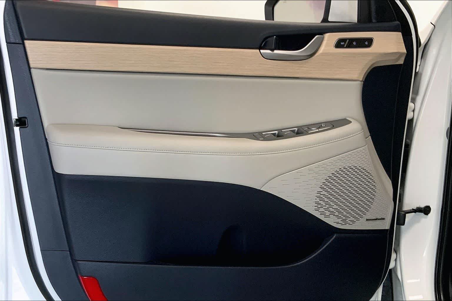 Thumbnail: 2024 Hyundai Palisade - 24