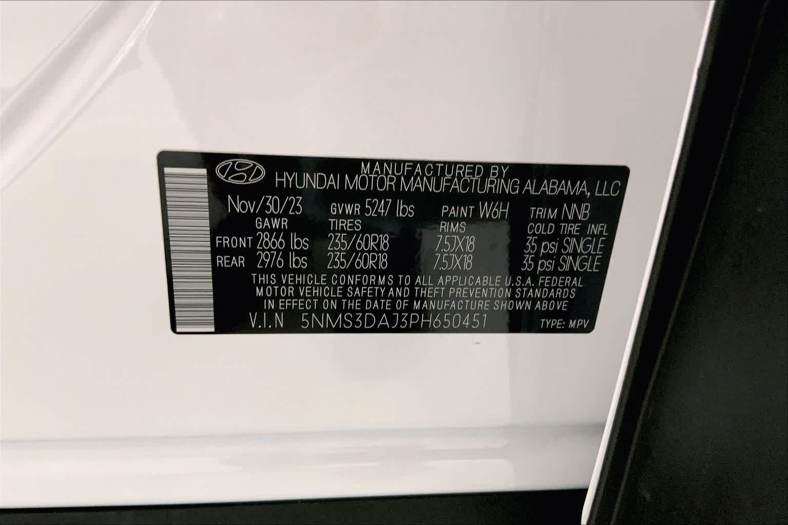 Thumbnail: 2023 Hyundai Santa Fe - 18