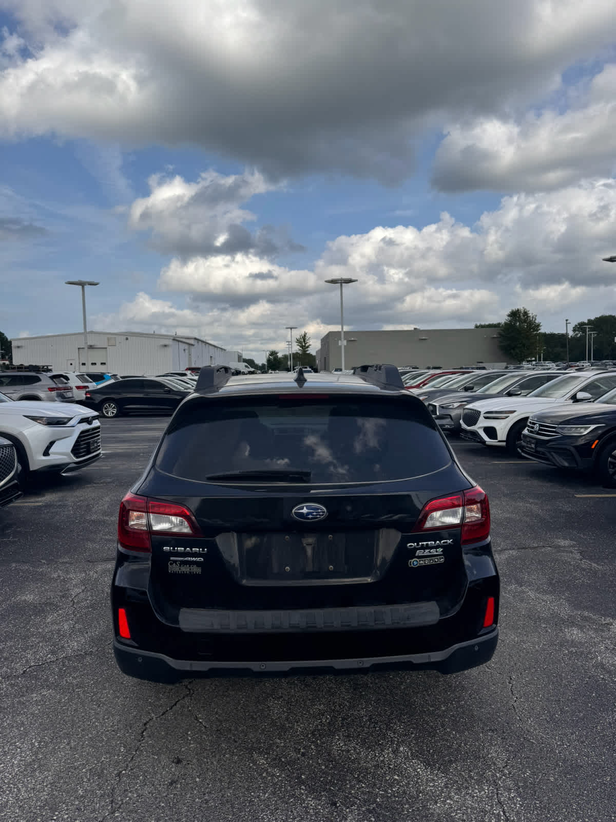 Thumbnail: 2017 Subaru Outback - 6