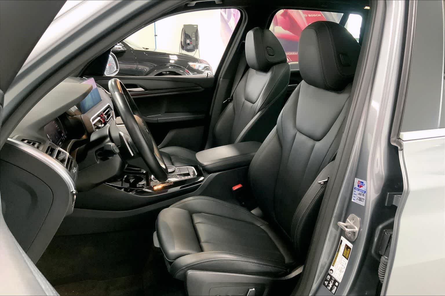 Thumbnail: 2024 BMW X3 - 10