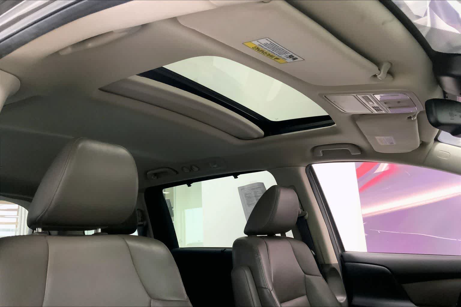 Thumbnail: 2014 Honda Odyssey - 27