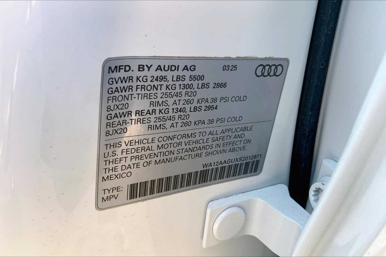 Thumbnail: 2025 Audi Q5 - 22