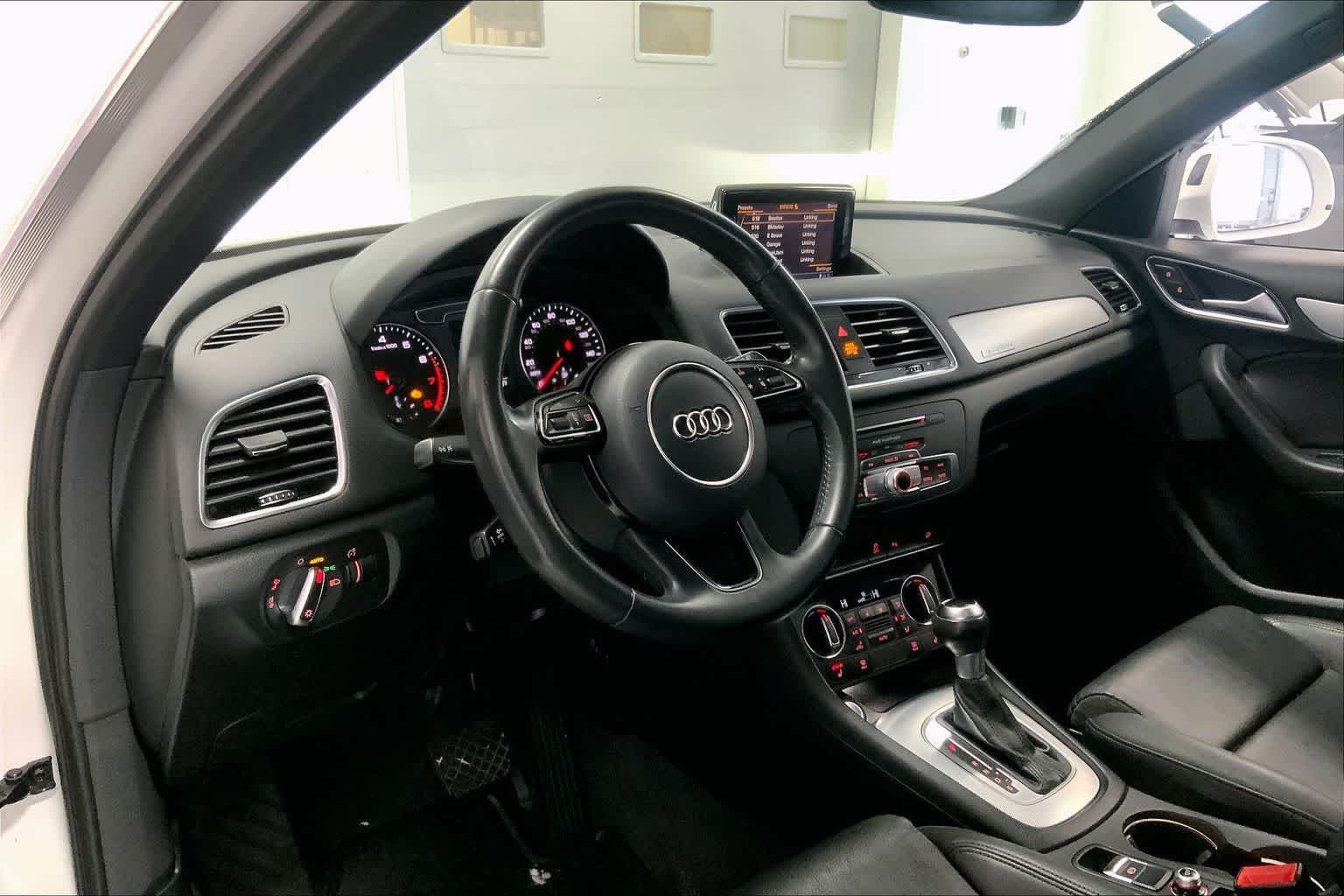 Thumbnail: 2018 Audi Q3 - 2