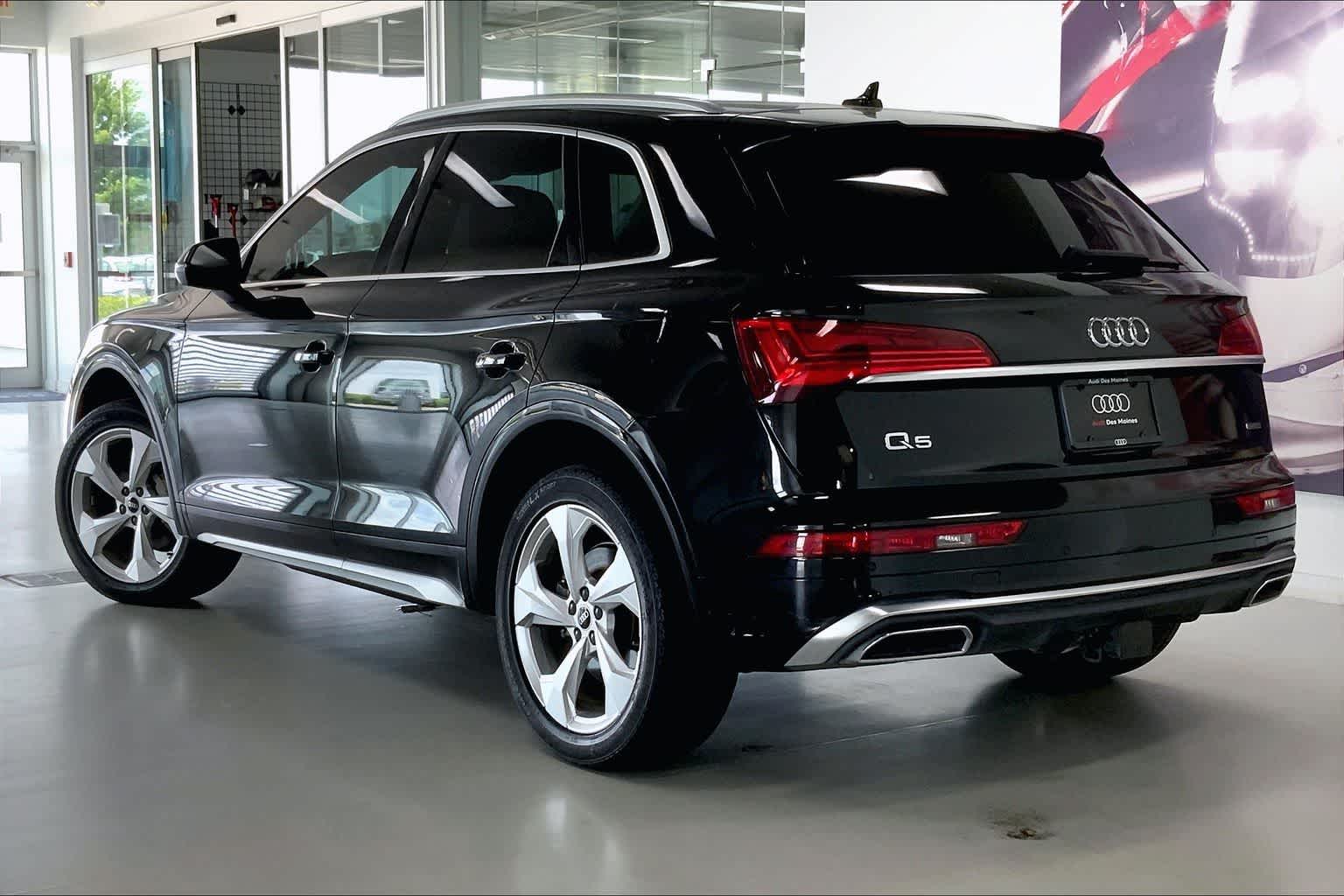 Thumbnail: 2022 Audi Q5 - 4