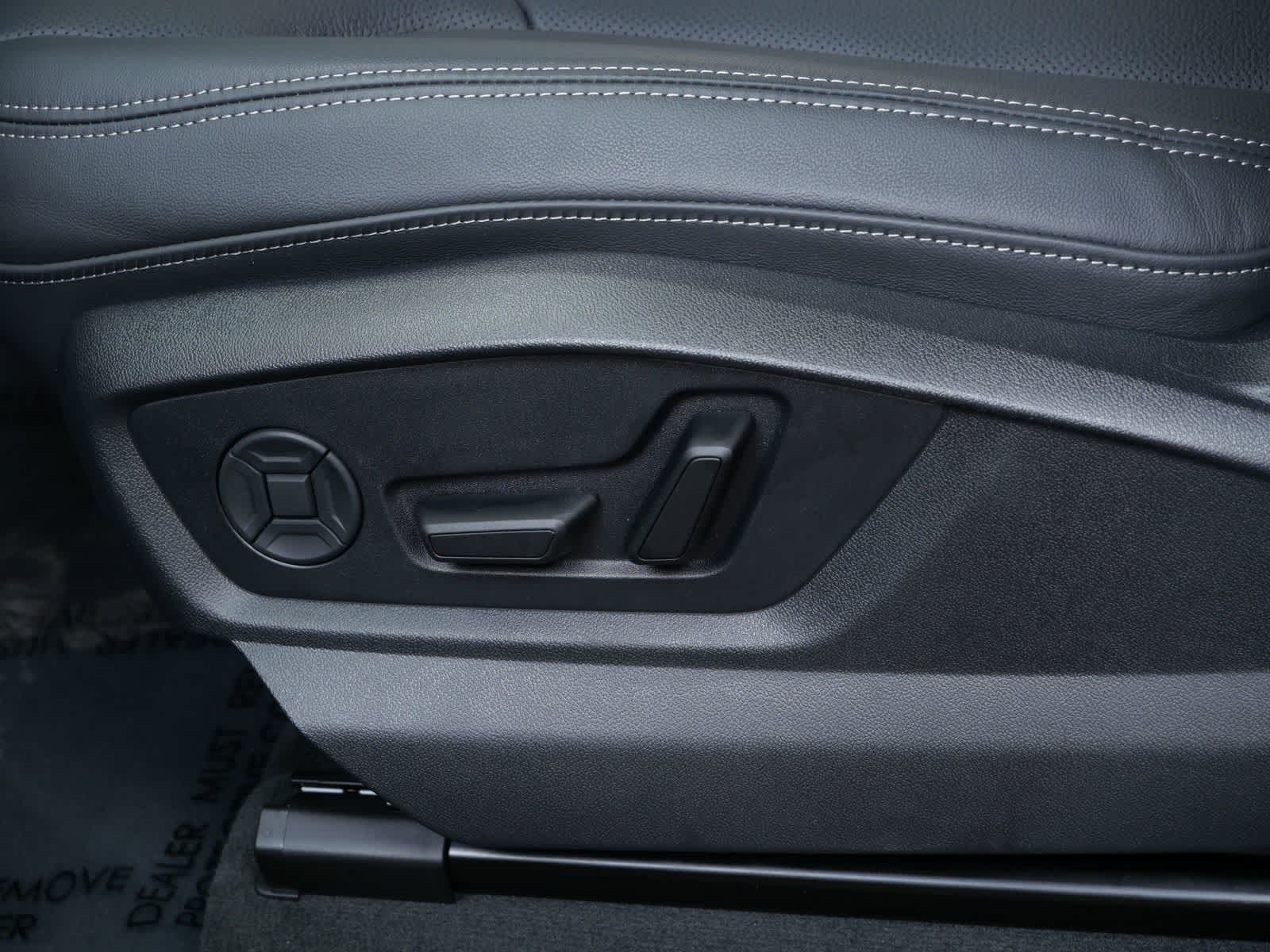 Thumbnail: 2026 Audi Q8 - 11