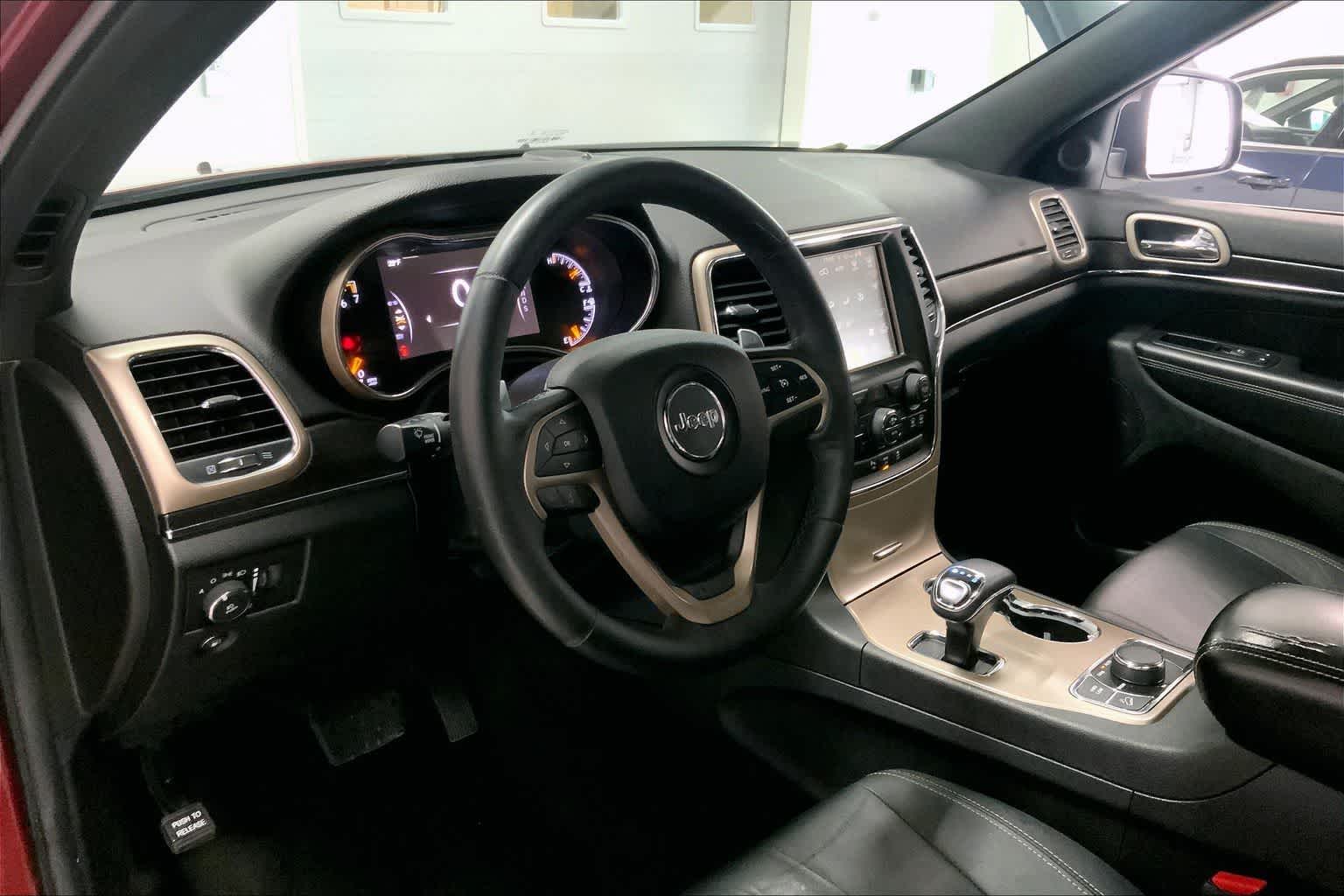 Thumbnail: 2014 Jeep Grand Cherokee - 2