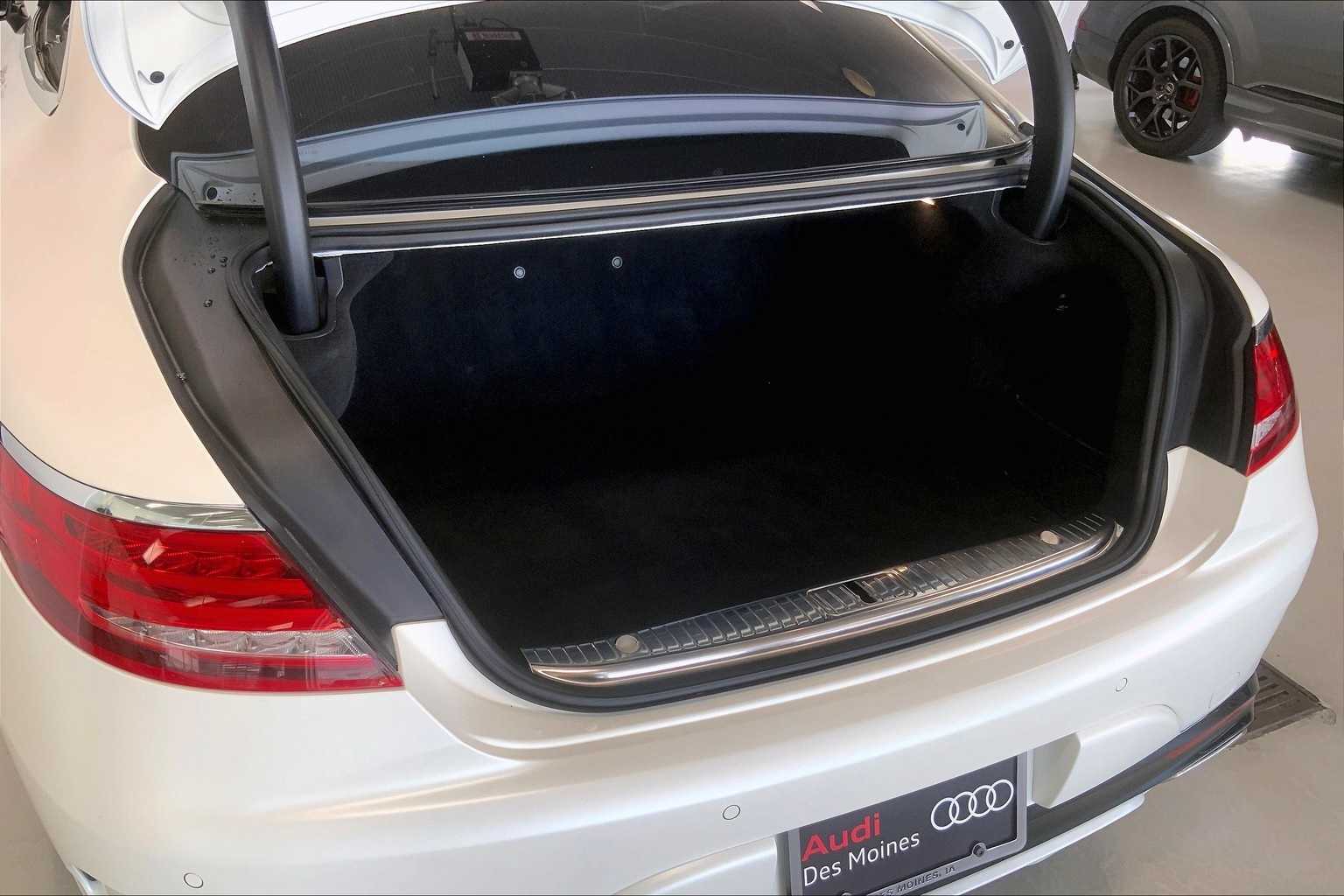 Thumbnail: 2016 Mercedes-Benz S-Class - 17
