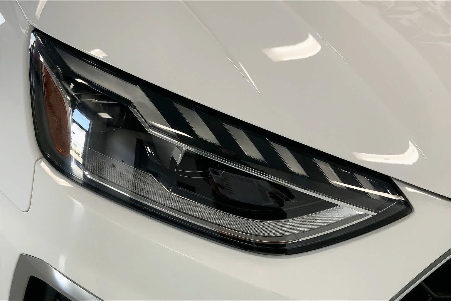 Thumbnail: 2022 Audi A4 - 29