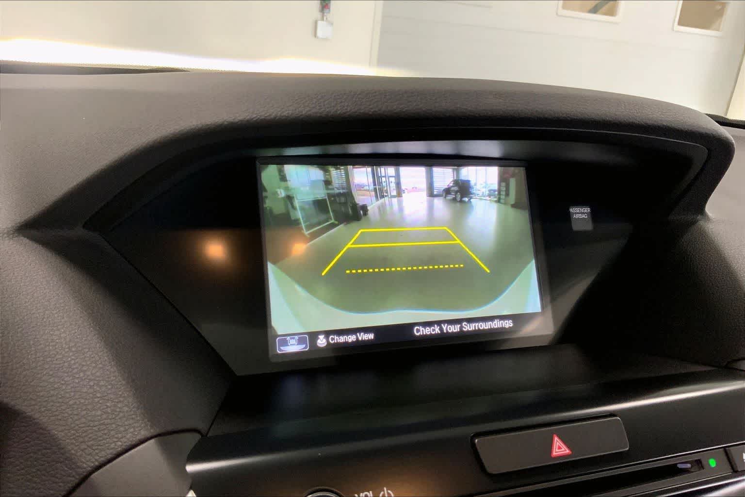 Thumbnail: 2020 Acura MDX - 24