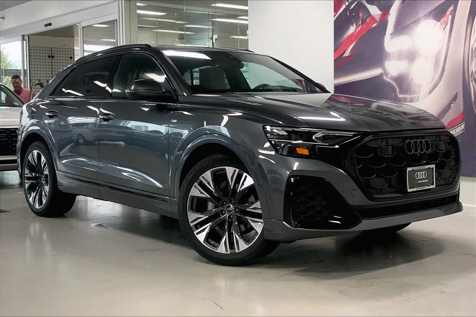 Thumbnail: 2026 Audi Q8 - 21