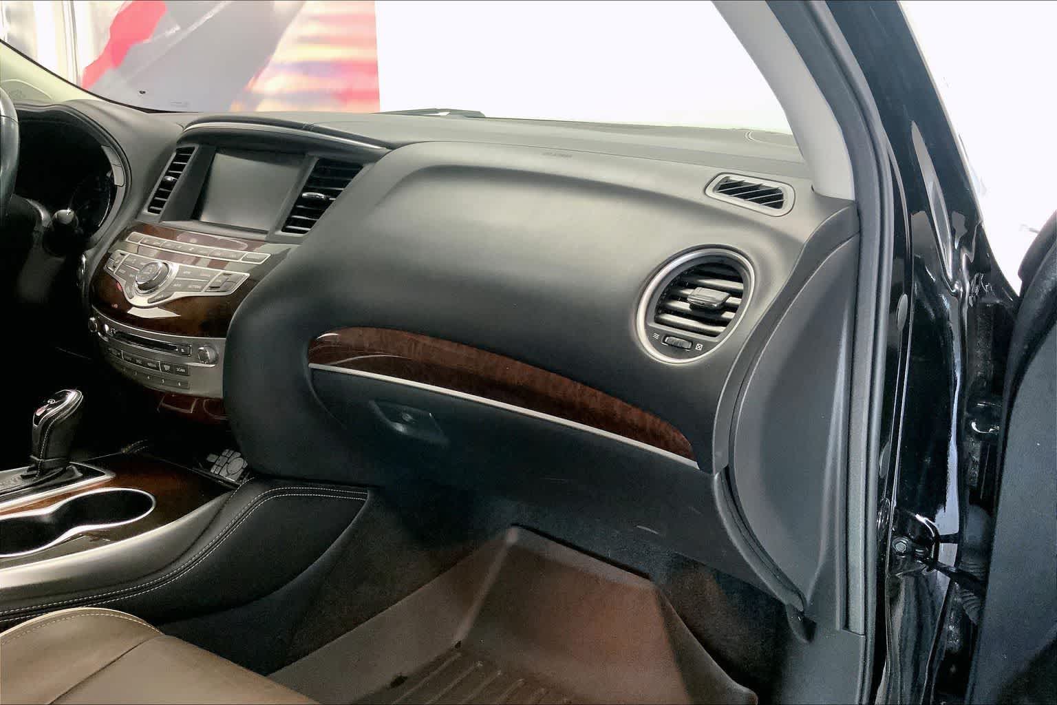 Thumbnail: 2017 INFINITI QX60 - 20