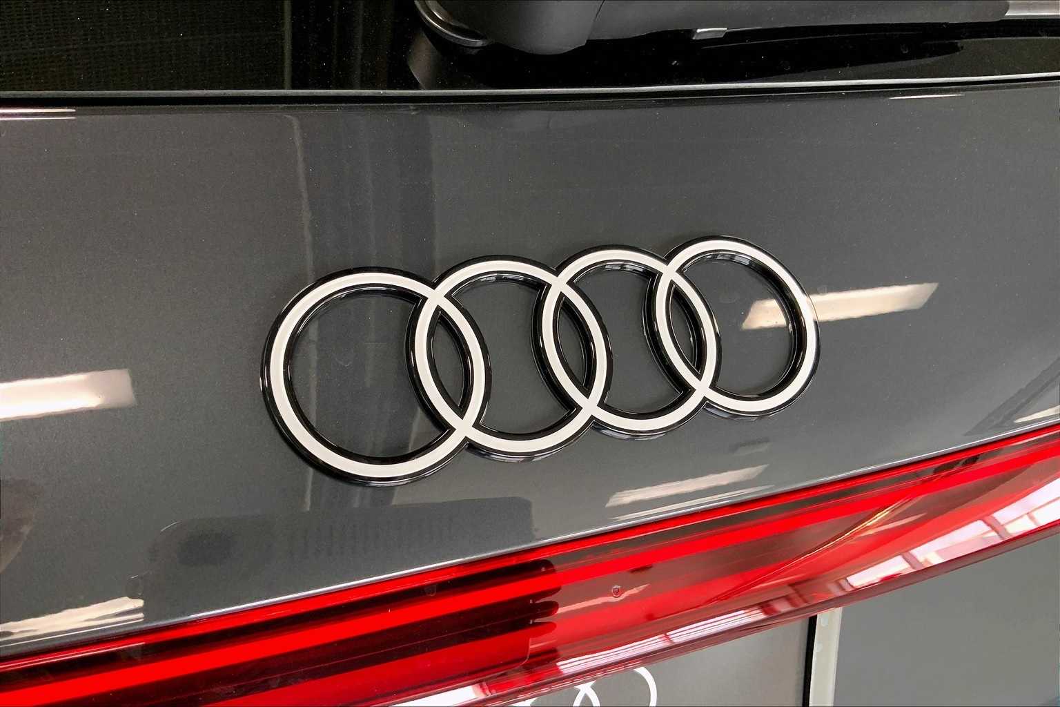 Thumbnail: 2025 Audi Q5 - 7