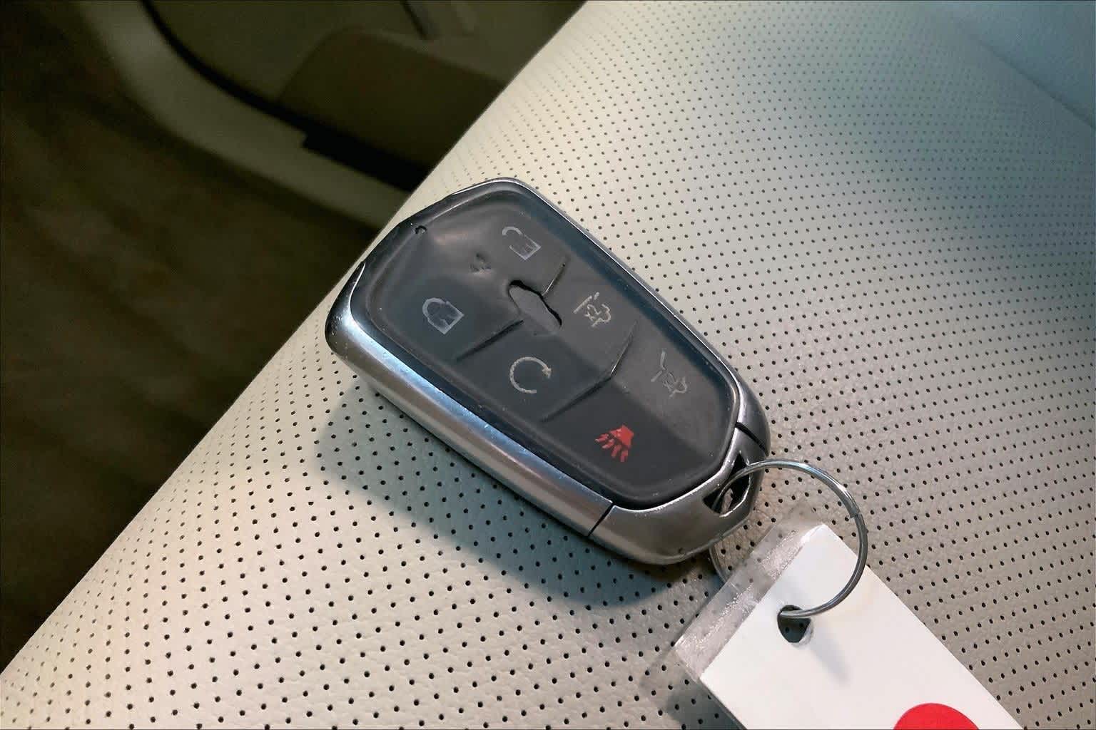 Thumbnail: 2019 Cadillac Escalade - 17