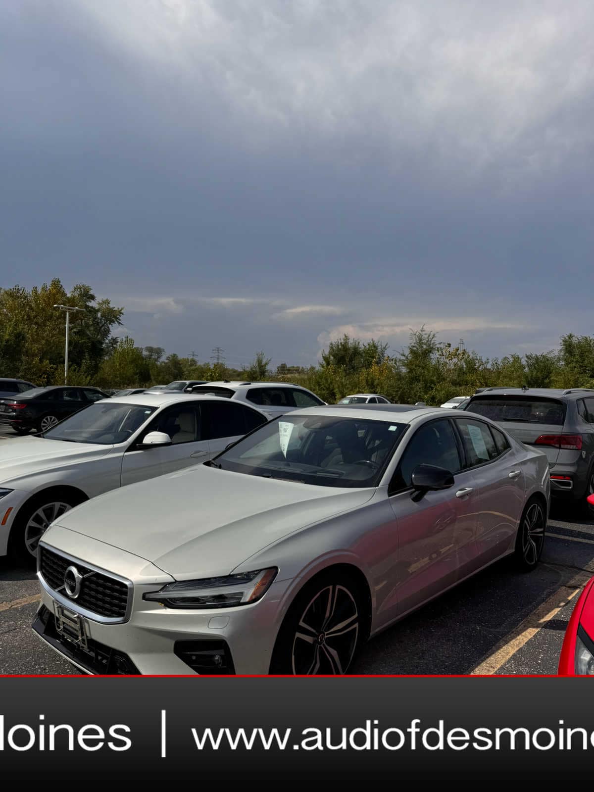 Thumbnail: 2019 Volvo S60 - 1
