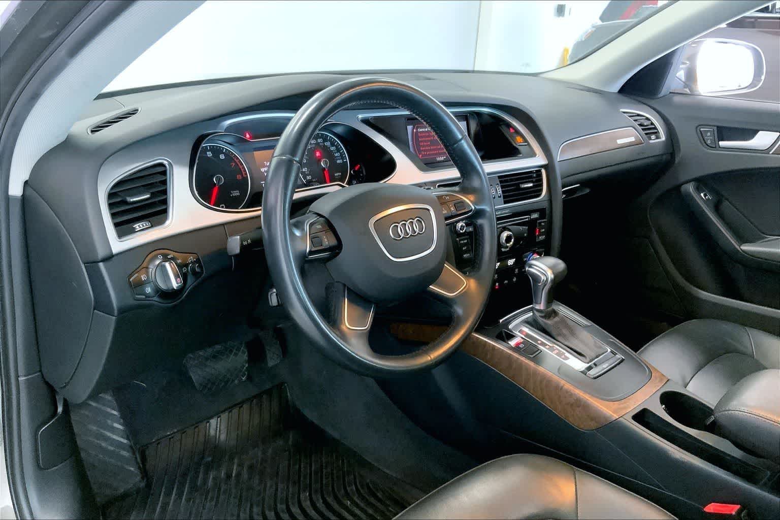 Thumbnail: 2015 Audi A4 - 2