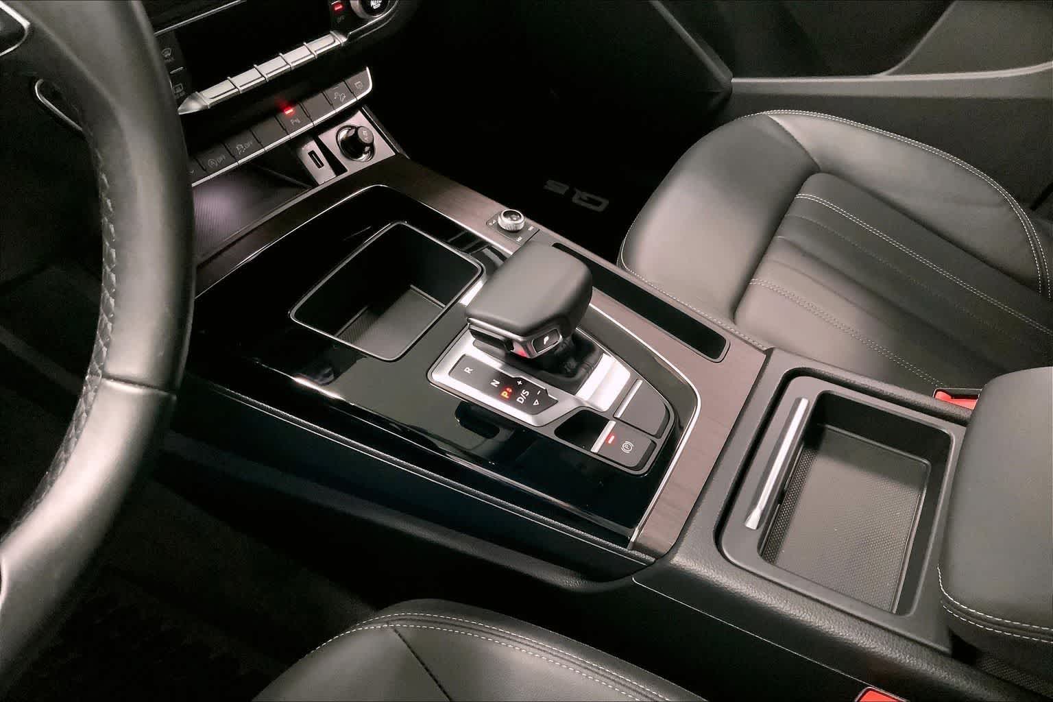 Thumbnail: 2021 Audi Q5 - 14