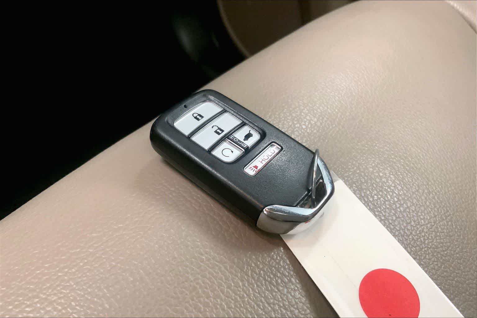 Thumbnail: 2016 Honda Pilot - 17