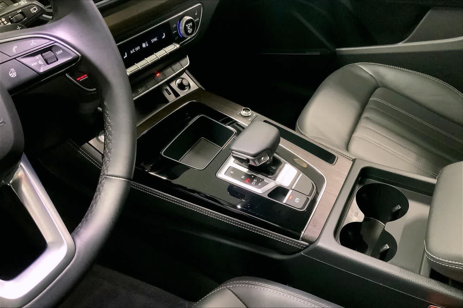 Thumbnail: 2023 Audi Q5 - 15