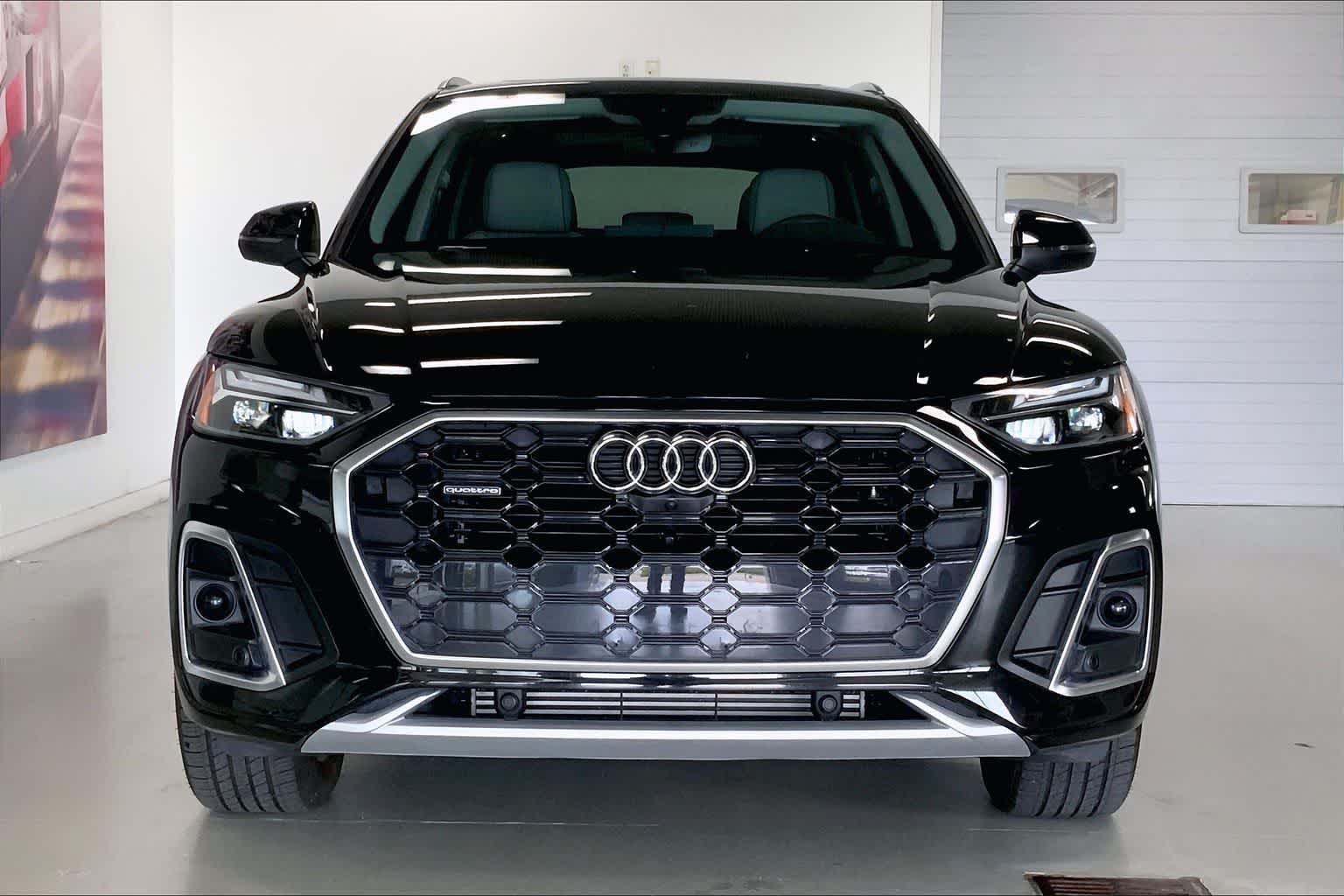 Thumbnail: 2023 Audi Q5 - 6