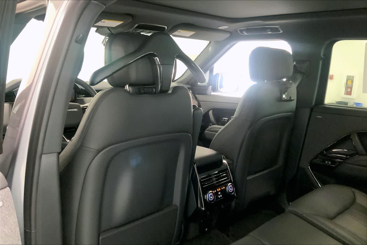 Thumbnail: 2024 Land Rover Range Rover Sport - 9