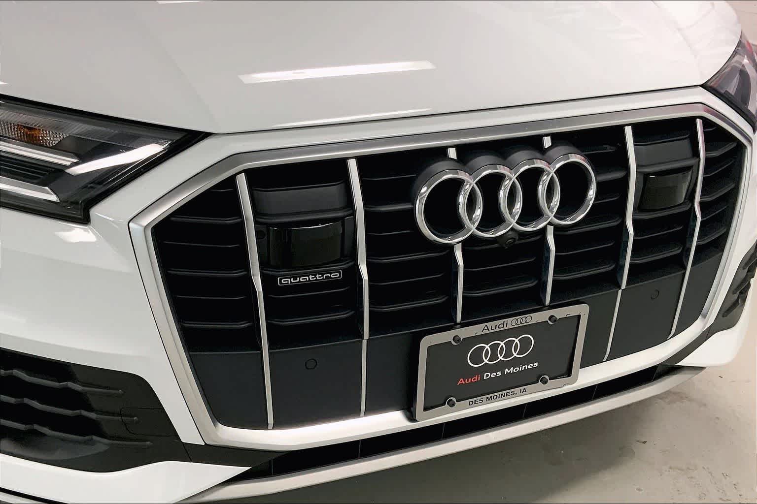 Thumbnail: 2023 Audi Q7 - 31