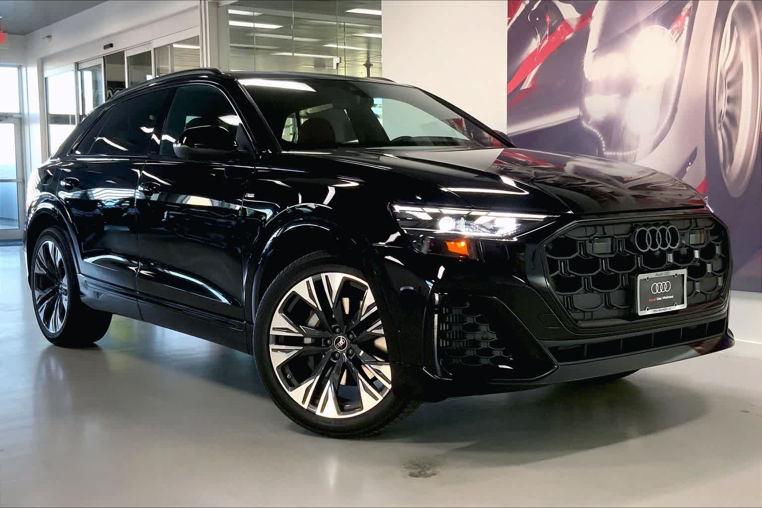 Thumbnail: 2026 Audi Q8 - 21