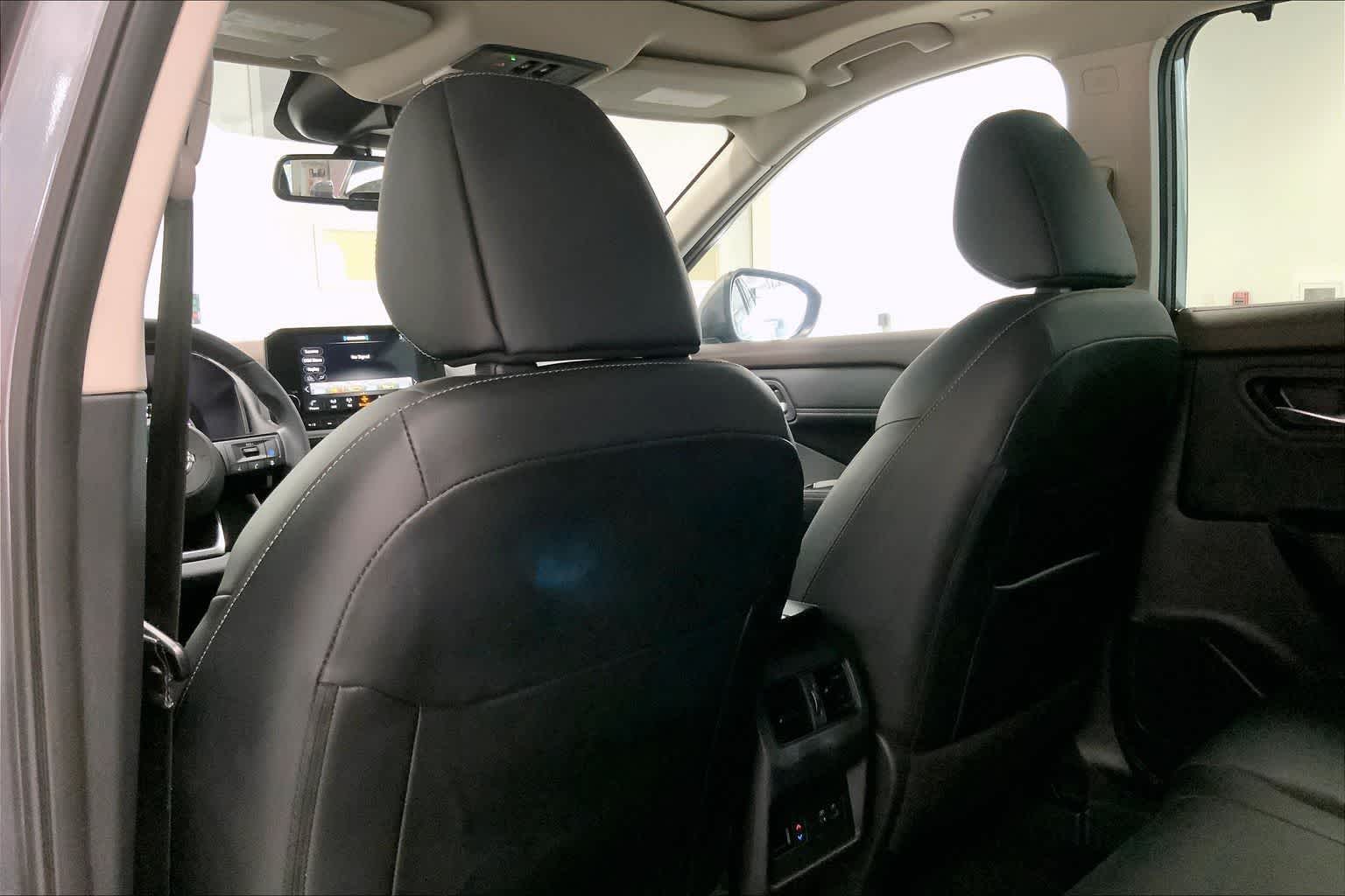 Thumbnail: 2023 Nissan Rogue - 12