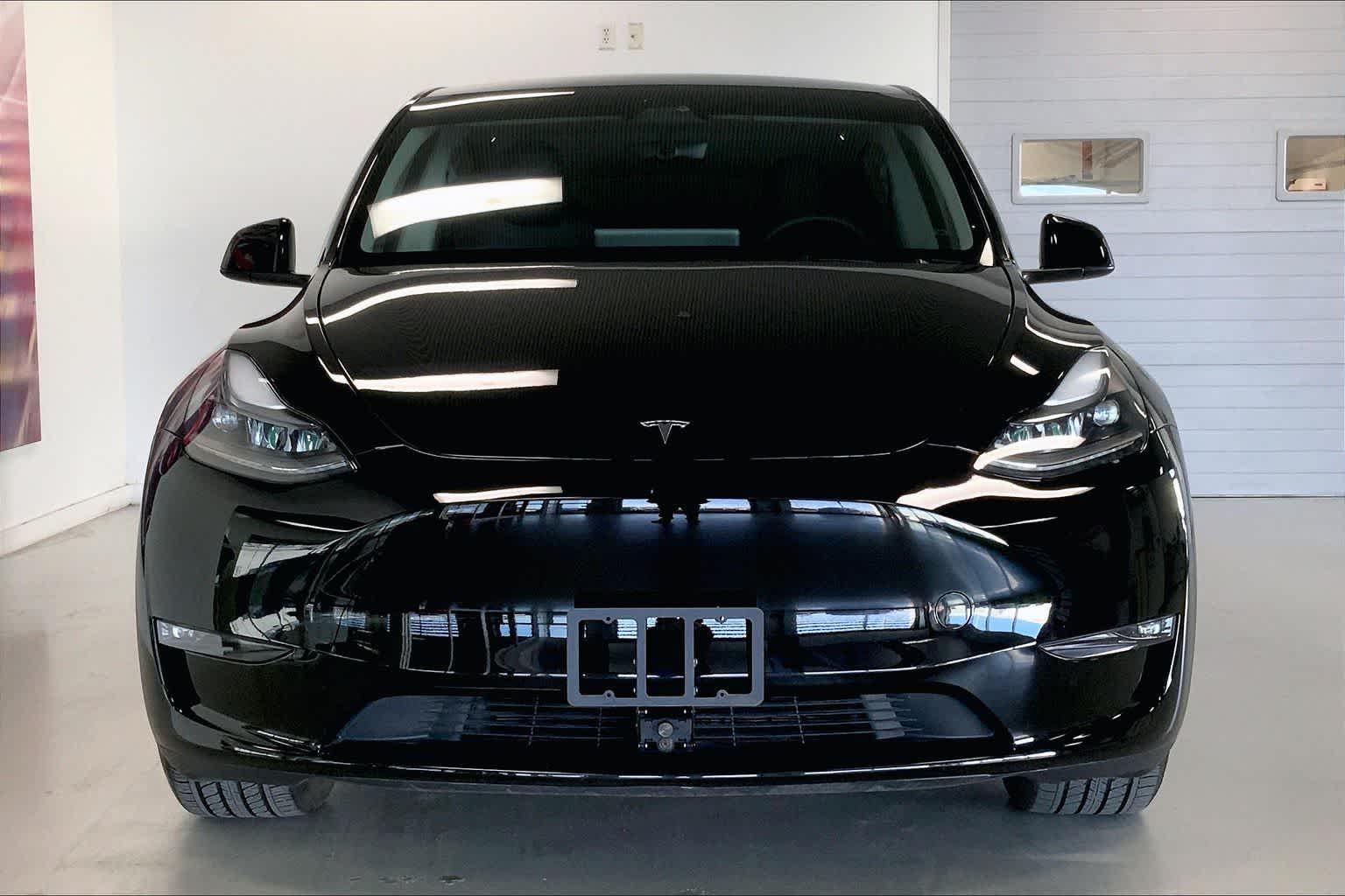 Thumbnail: 2024 Tesla Model Y - 6