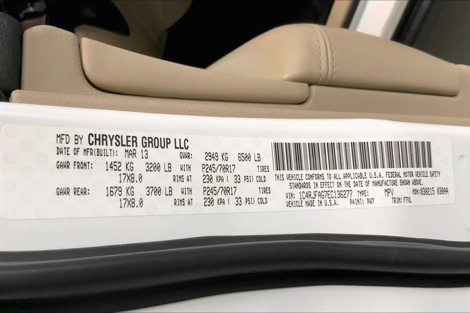 Thumbnail: 2014 Jeep Grand Cherokee - 20