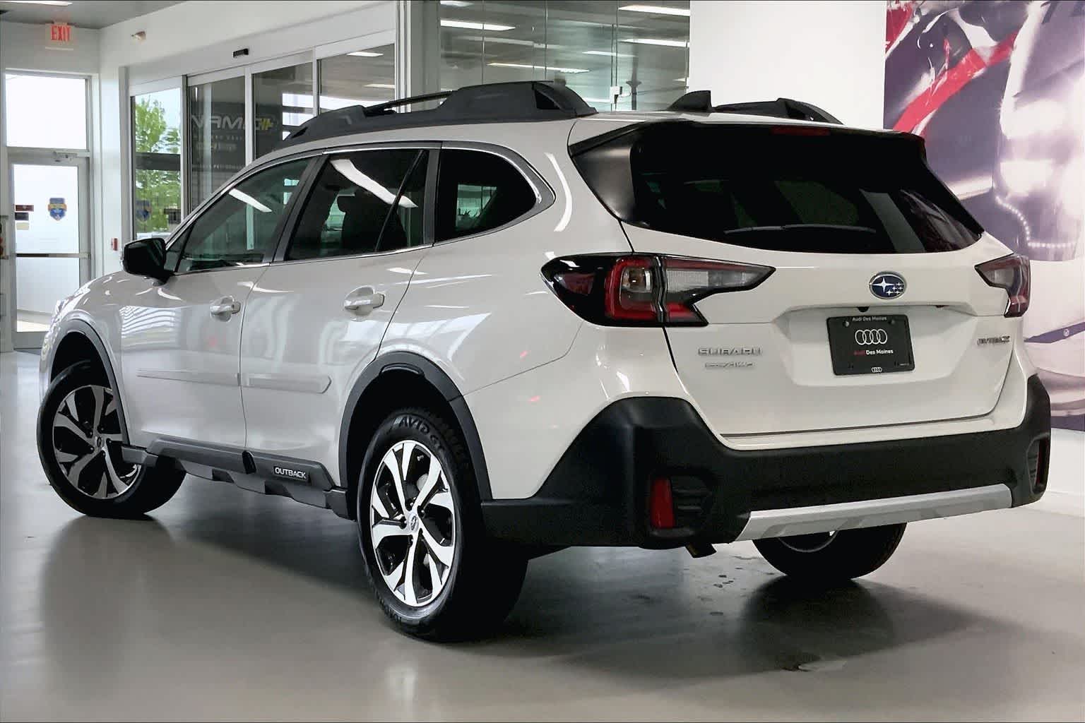 Thumbnail: 2022 Subaru Outback - 4