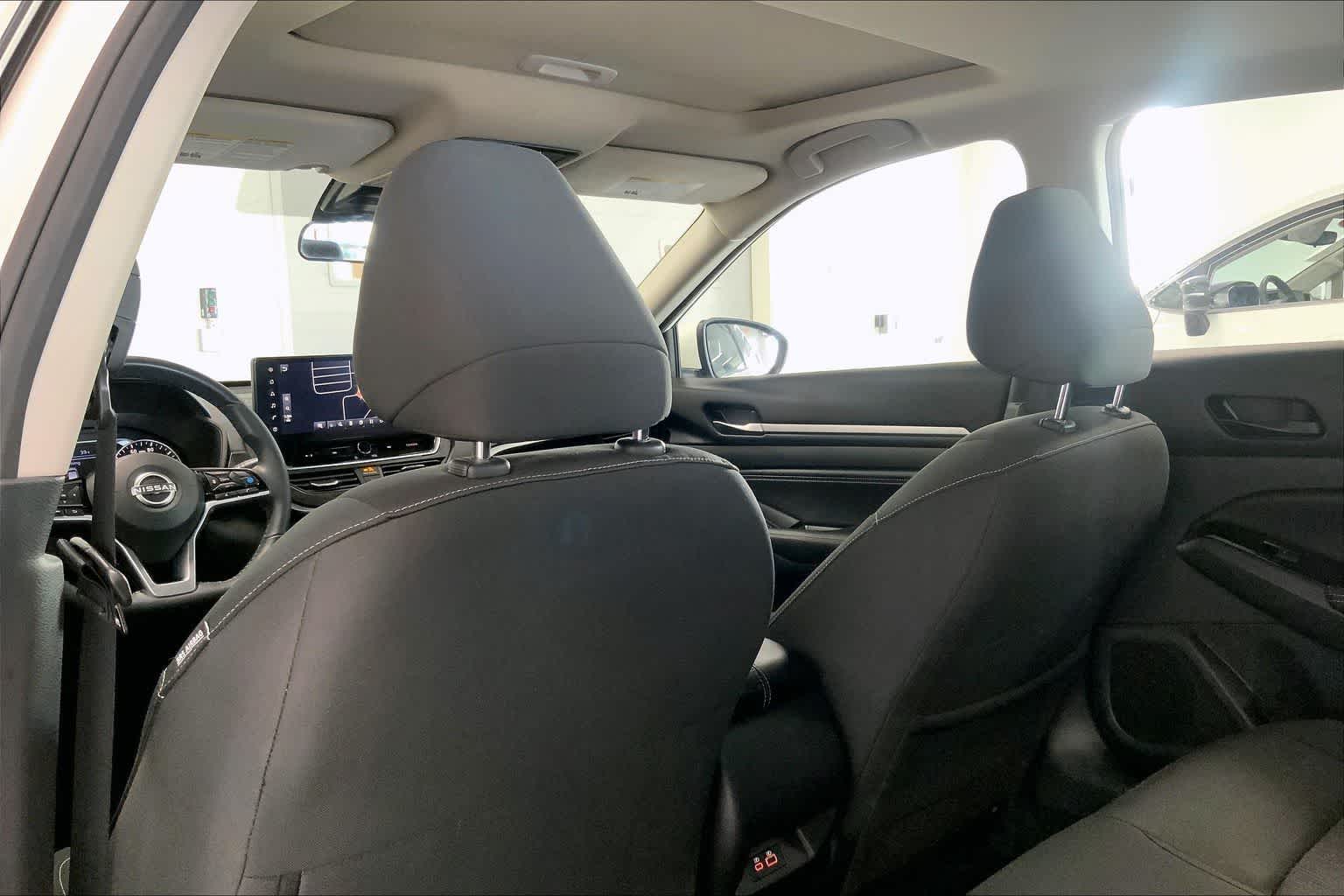 Thumbnail: 2023 Nissan Altima - 12