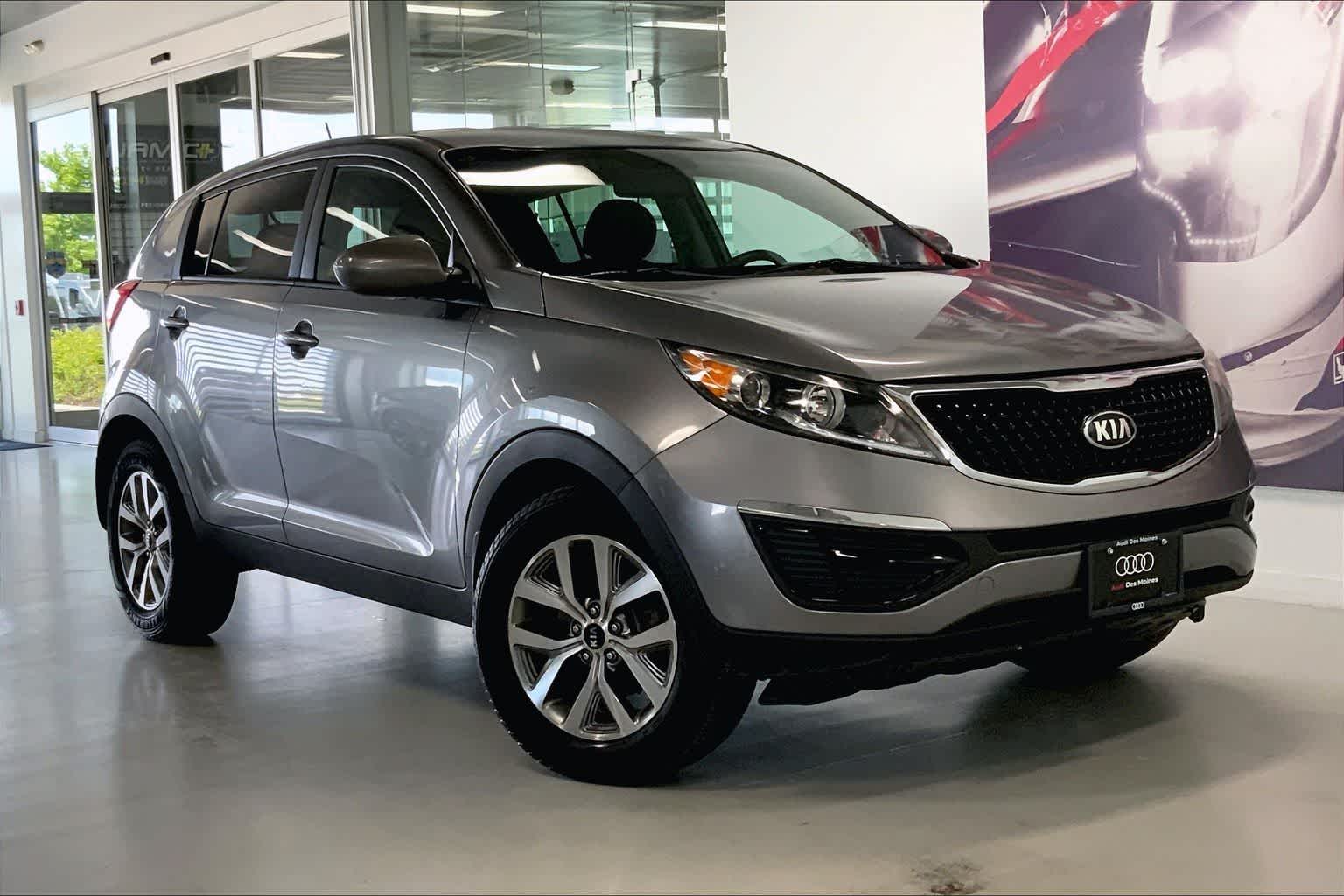 Thumbnail: 2015 Kia Sportage - 19