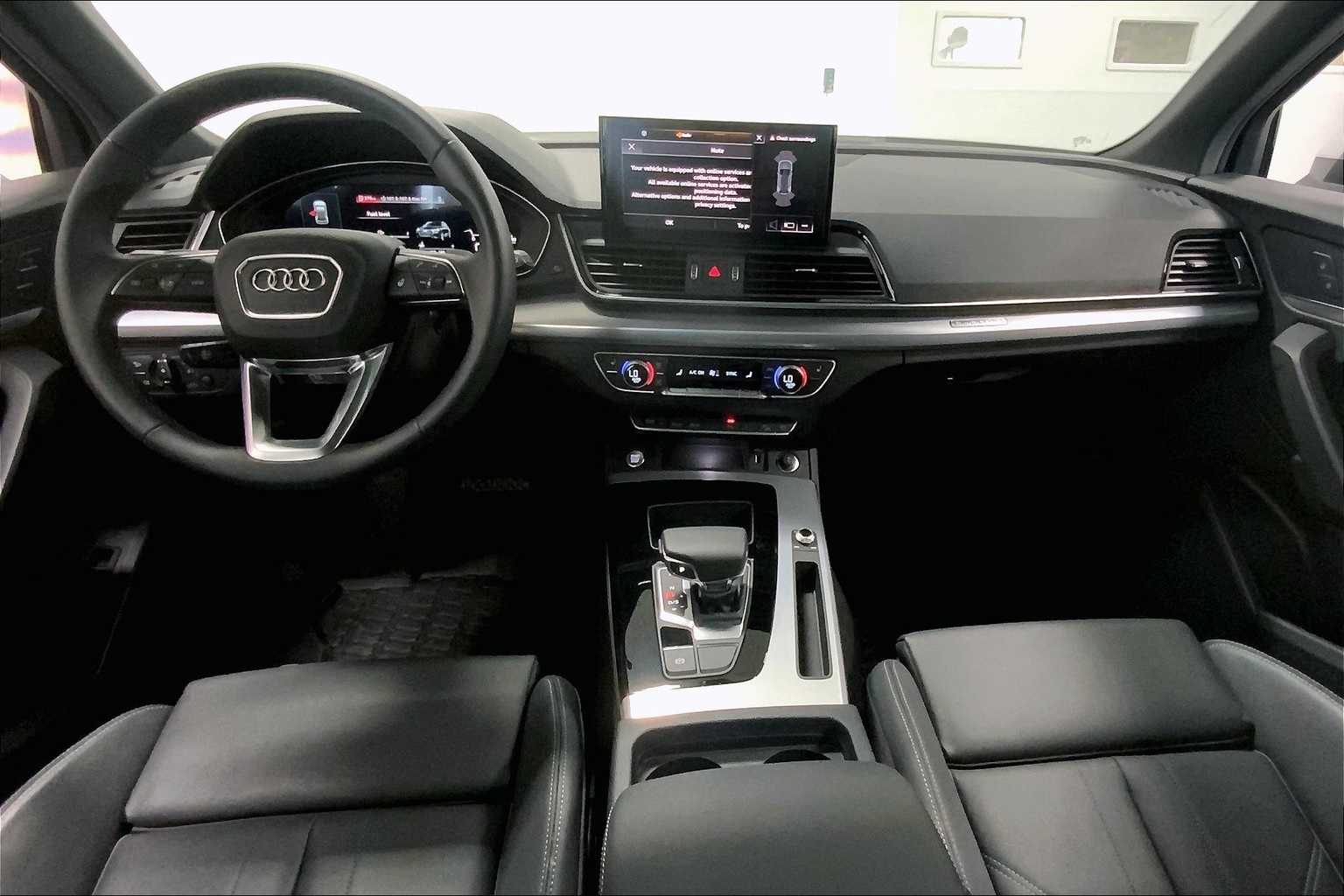 Thumbnail: 2025 Audi Q5 - 8