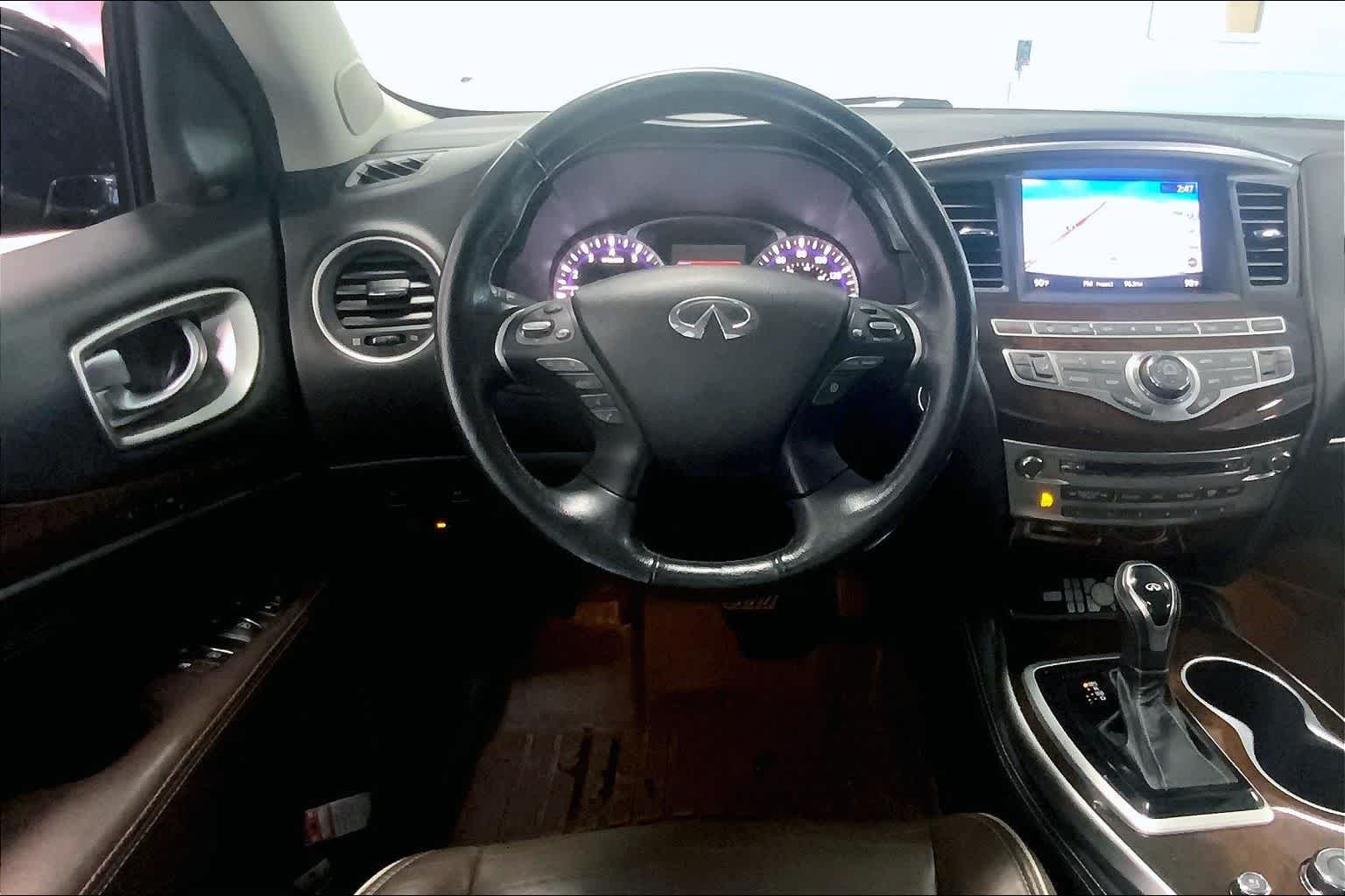 Thumbnail: 2017 INFINITI QX60 - 12