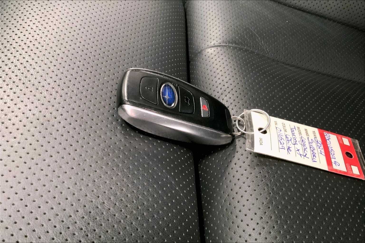 2024 Subaru Legacy Touring 18