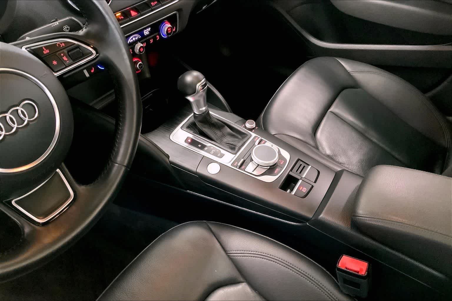 Thumbnail: 2016 Audi A3 - 14