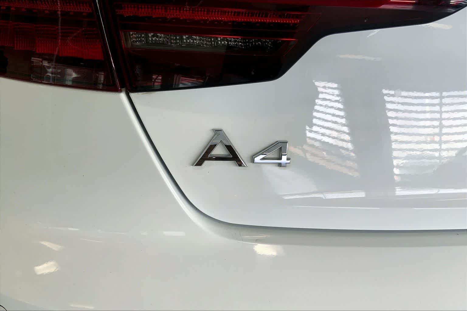 Thumbnail: 2022 Audi A4 - 7