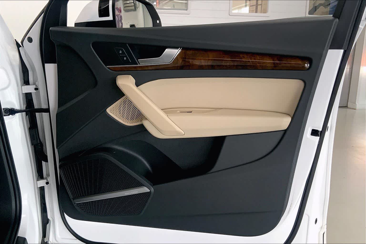 Thumbnail: 2018 Audi Q5 - 26